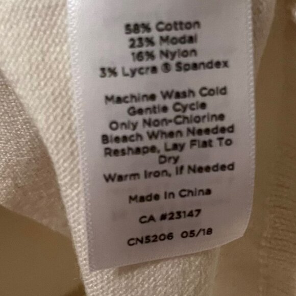 Talbots NWT Cream Cotton Blend Long-Sleeve V-Neck Sweater Size 1XP - Picture 4 of 9